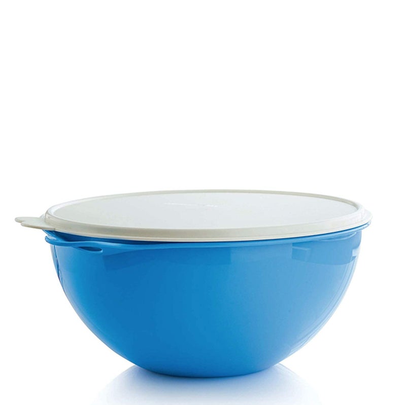 Tupperware Thatsa Bowl 19-cup in Salt Water Taffy Blue by Tupperware - Image 1